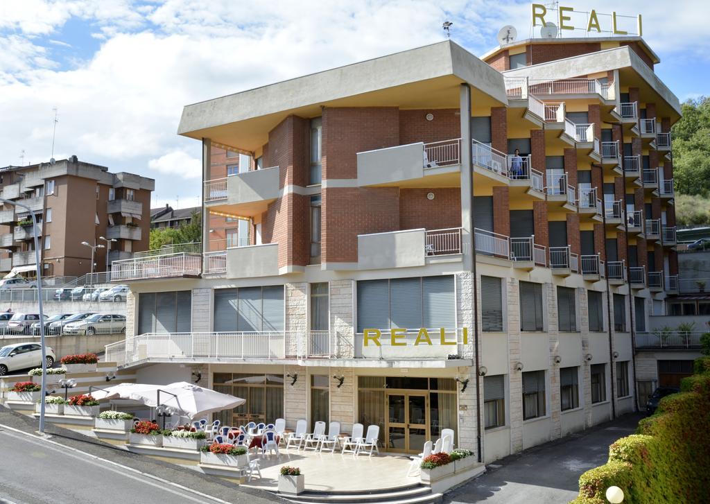 Hotel Reali Chianciano Terme Luaran gambar