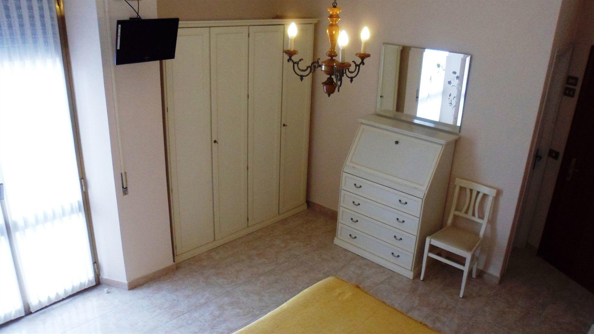 Hotel Reali Chianciano Terme Luaran gambar