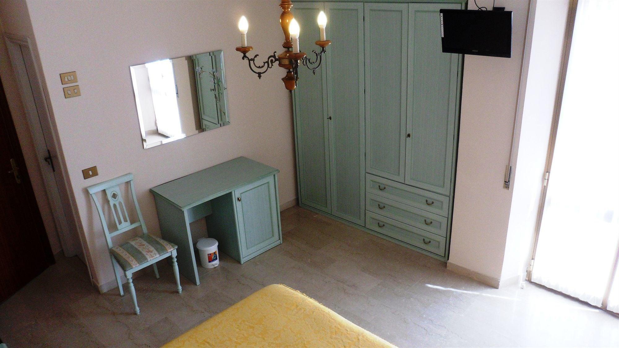 Hotel Reali Chianciano Terme Luaran gambar