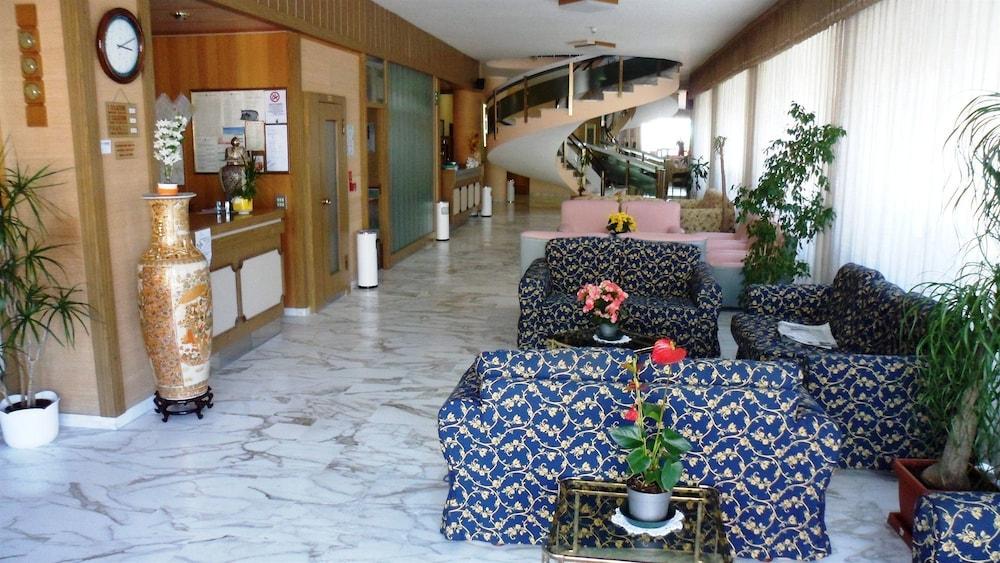 Hotel Reali Chianciano Terme Luaran gambar